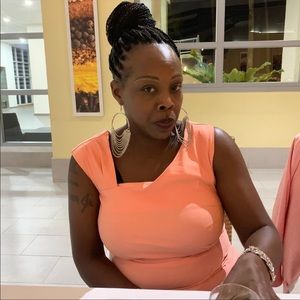 Meet your Posher, Martine